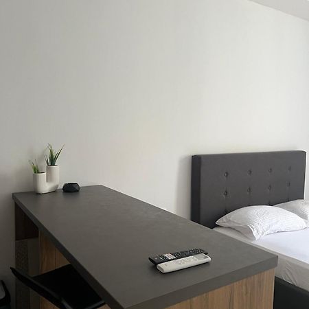 Central Apartment 6 Larissa Zewnętrze zdjęcie