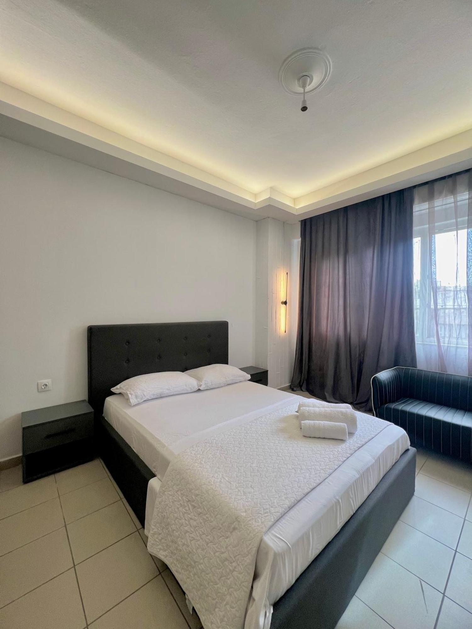 Central Apartment 6 Larissa Zewnętrze zdjęcie